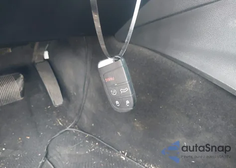 2015 Chrysler 300 300S из США, поврежденный, VIN 2C3CCABG5FH904228